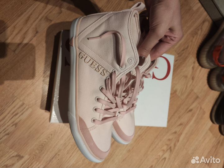 Кеды новые guess 39