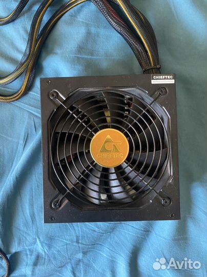 Блок питания chieftec 1000w
