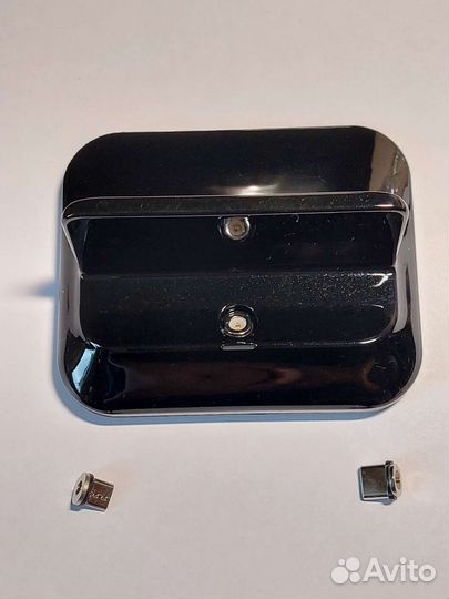 Настольное магнитное зарядное устройство