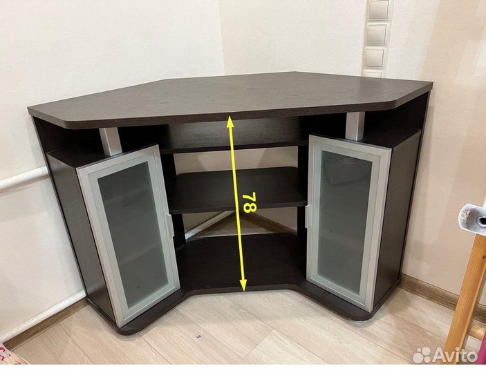 Угловой стол, тв тумба