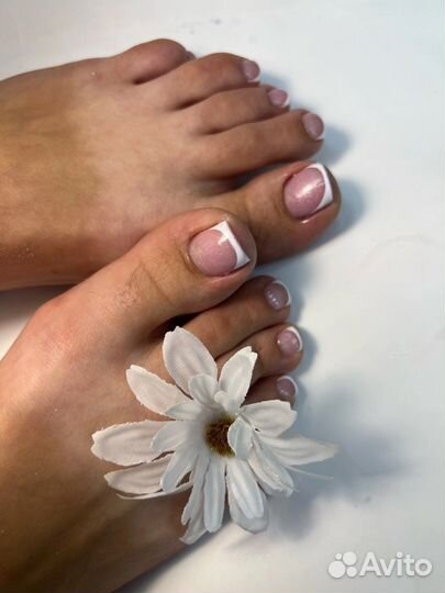 Мастер маникюра и педикюра