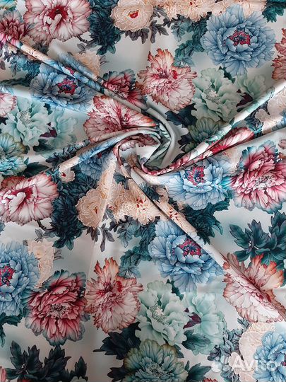 Шёлк плательный (стрейч) ненатуральный