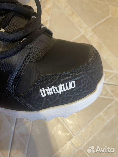 Сноубордические ботинки thirtytwo