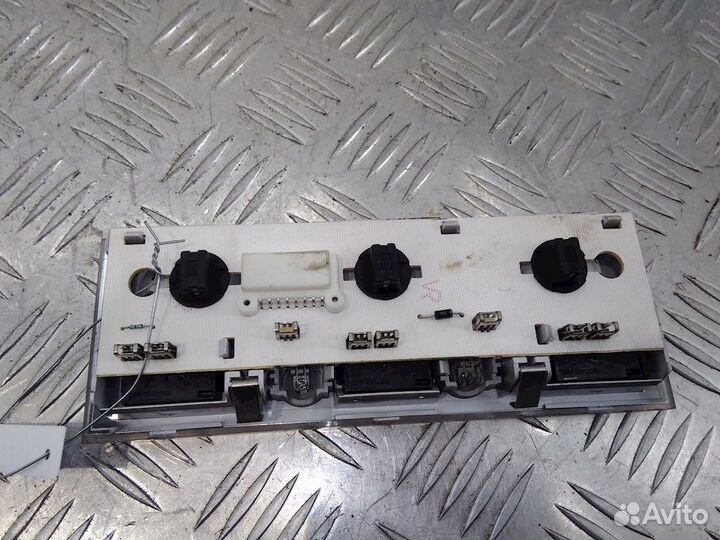 Фонарь салона (плафон) BMW 7 E65/E66/E67 2003