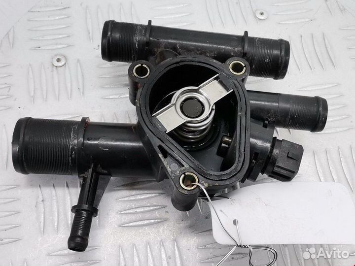 Корпус термостата Renault Scenic рест. 2002