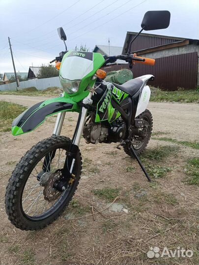 Продам питбайк 125