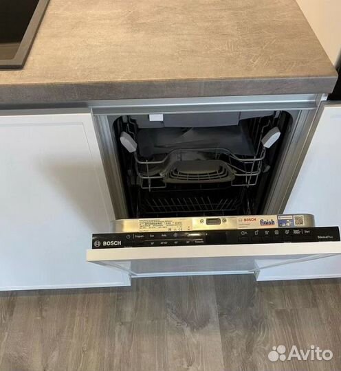 Кухонный гарнитур угловой