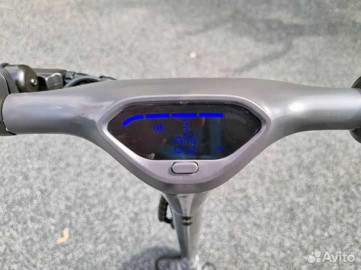 Электросамокат Hiper Triumph X101 Space Gray