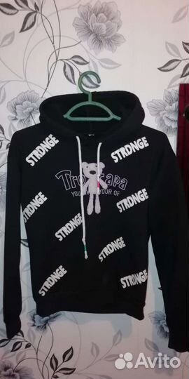 Одежда для девочки 10-12 лет