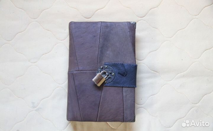 Книга-тайник