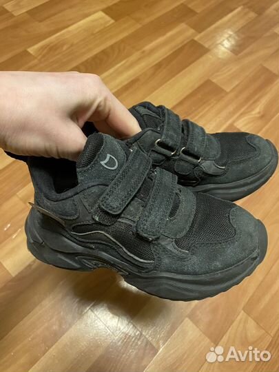 Обувь на мальчика пакетом 27