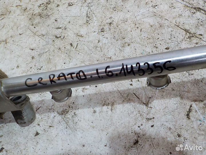 Топливная рейка (рампа) KIA cerato