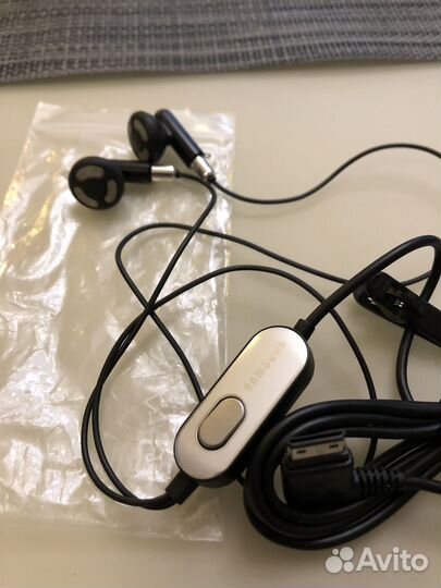 Наушники / Зарядка