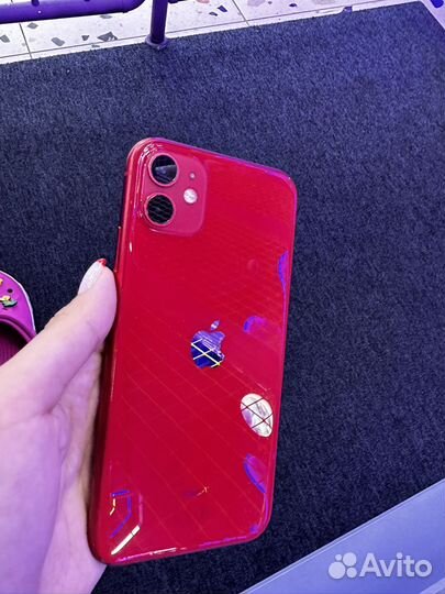 iPhone 11, 64 ГБ