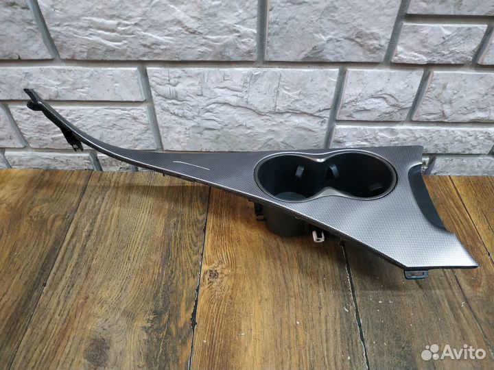 Infiniti Q50 (V37) Накладка