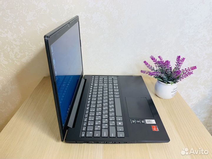 Свежий ноутбук 2020 (ryzen/8 озу/ssd)