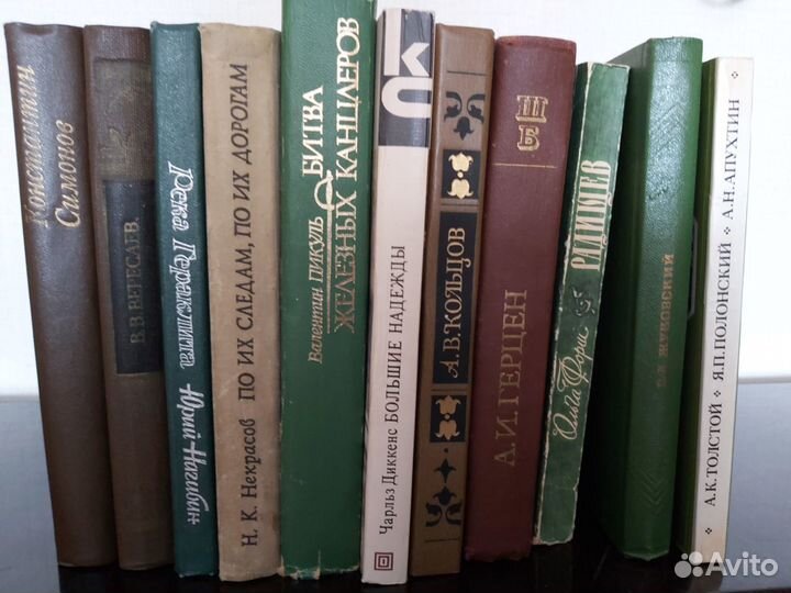 Продам книги