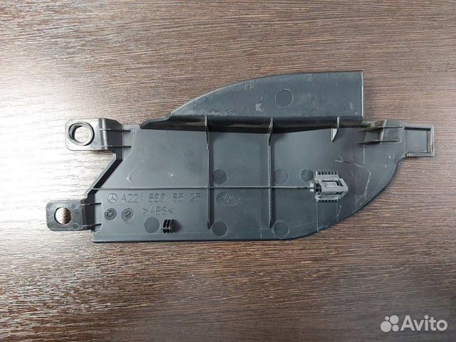 Заглушка Mercedes S 500 4Matic W221 273 968 2008