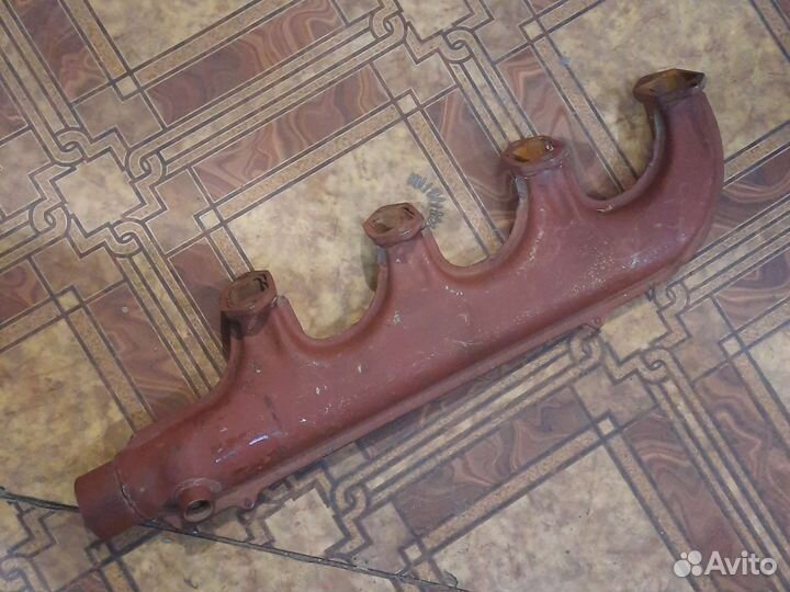 Коллектор впускной Д-144