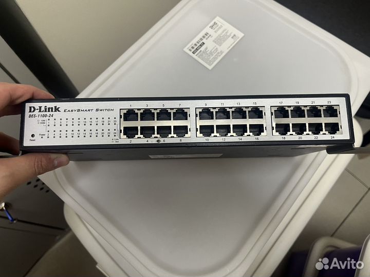 Коммутатор свитч D-Link DES-1100-24