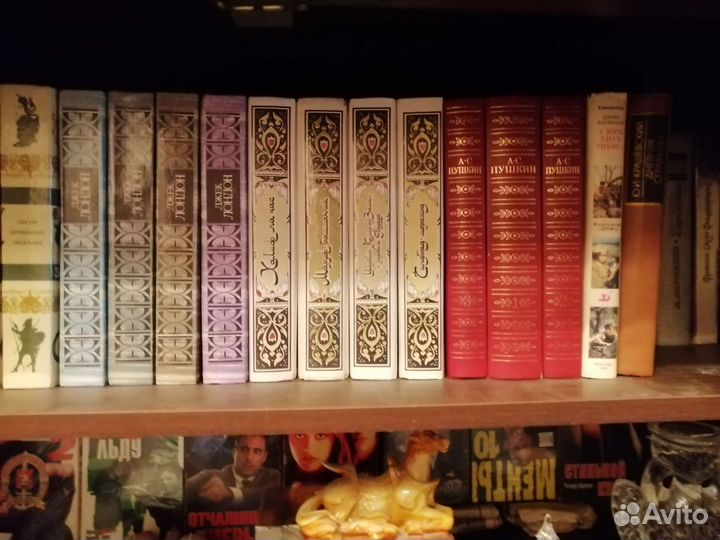 Продам книги