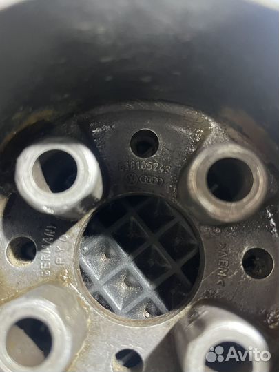 Шкив коленвала Volkswagen / Skoda 038105243