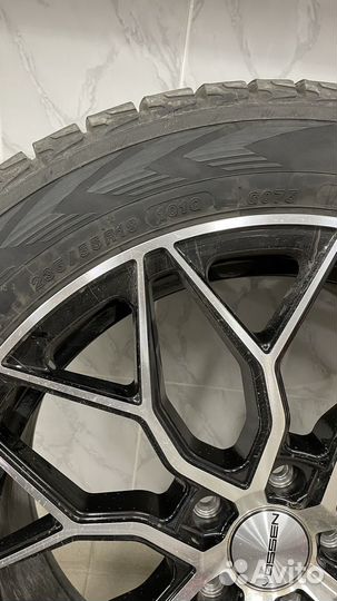 Колеса зимние 235/55 r19
