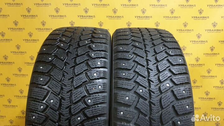 Kumho I'Zen Wis KW19 215/50 R17 91T