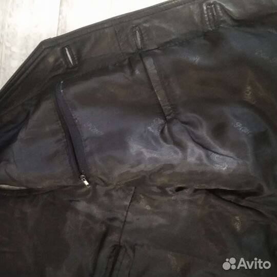 Жилетка кожаная мужская 50-52 р