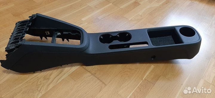 Консоль джета 6