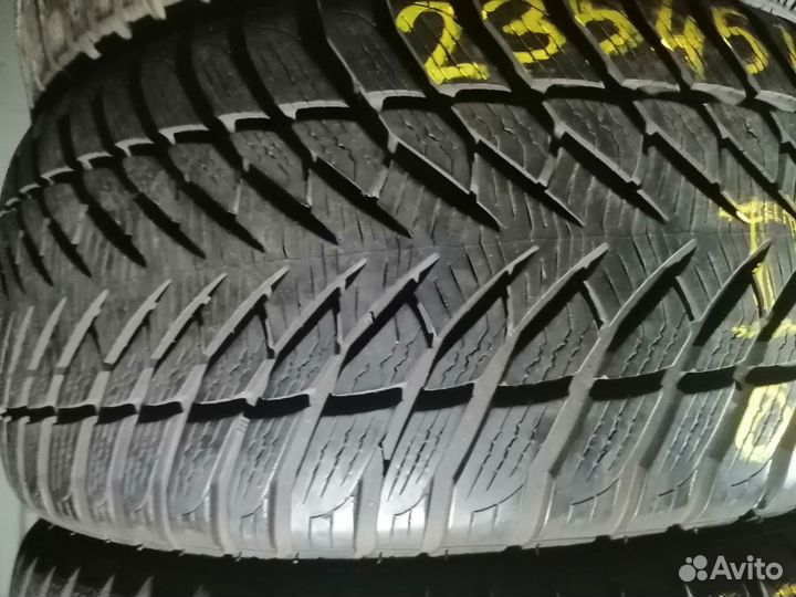 Goodyear Eagle Ultra Grip GW-3 235/45 R17