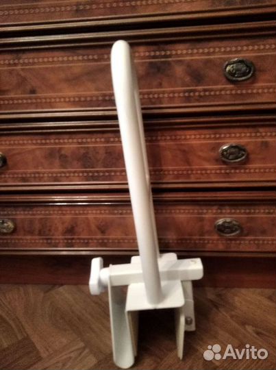 Поручень для ванной