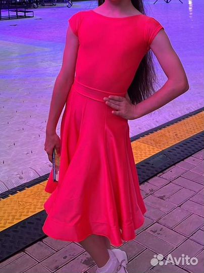 Платье для бальных танцев