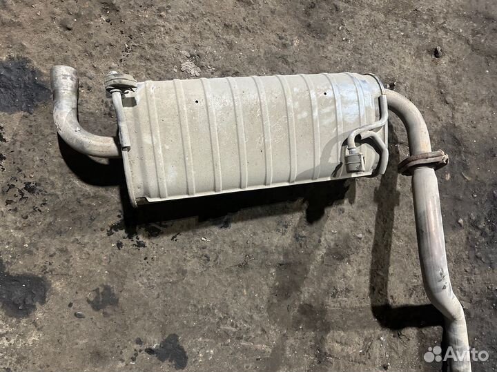 Задний глушитель Suzuki Jimny