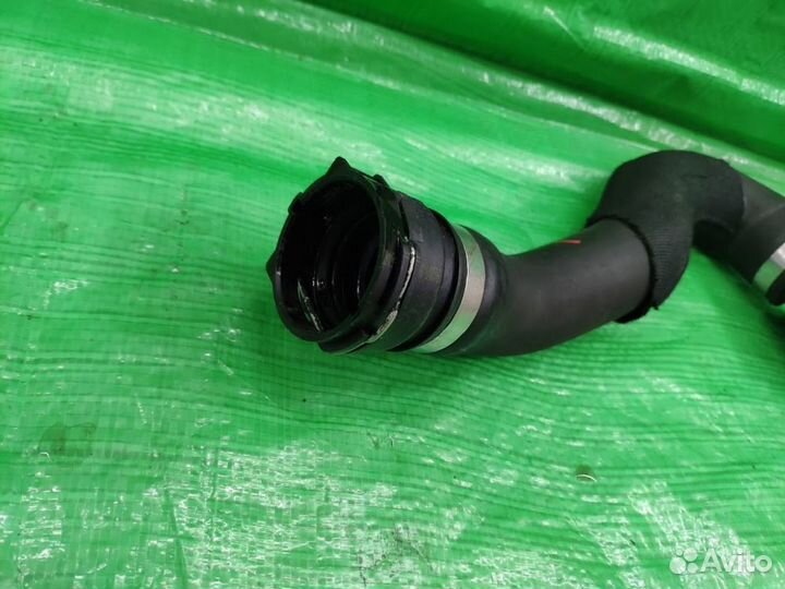 Патрубок системы охлаждения 3.2 FSI Audi Q5 08-17