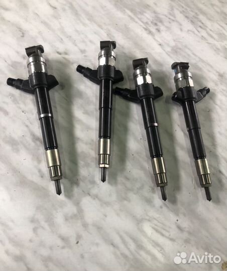 Форсунки дизель 3.2 Mitsubishi Pajero 4