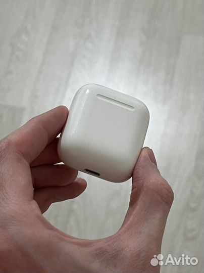 Кейс от airpods 1 оригинал