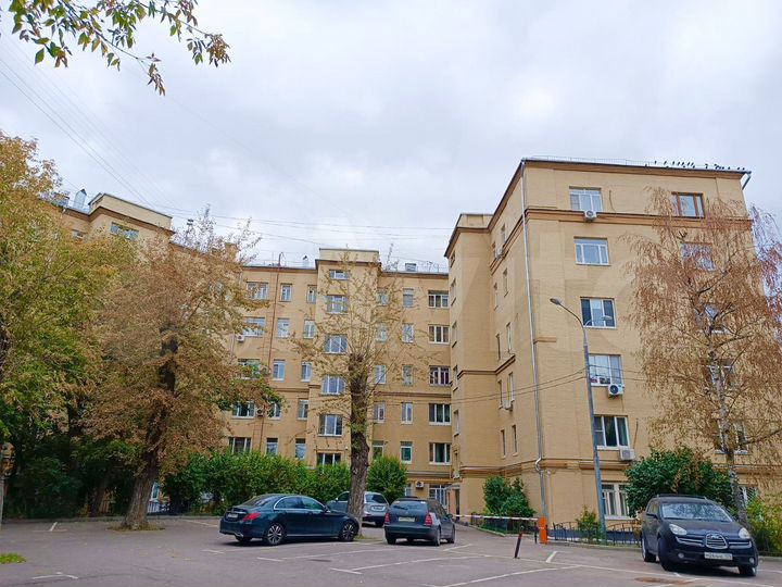 Комната 21 м² в 2-к., 3/6 эт.