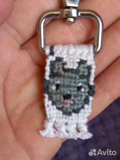 Брелок на ключи автомобиля