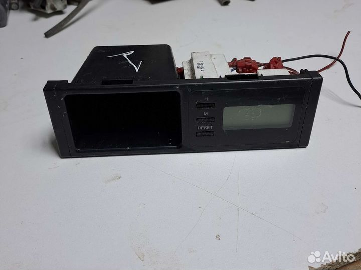 Часы. Мазда 626. GF