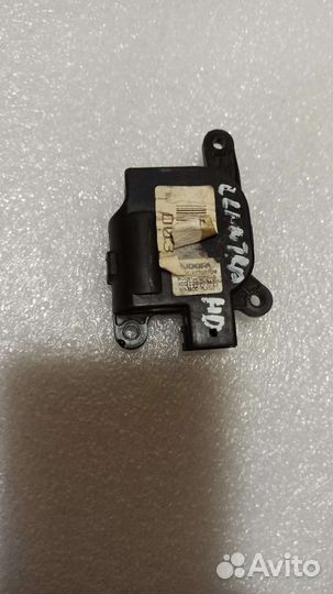 Сервопривод заслонок отопителя Hyundai Elantra HD