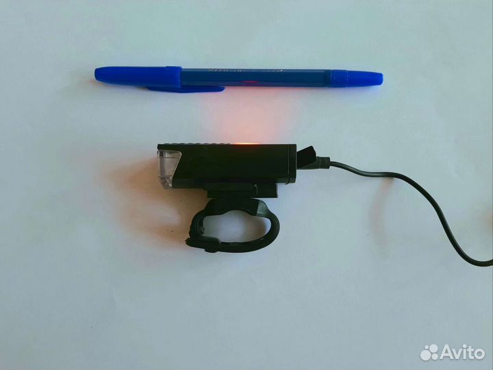 Фонарь передний для велосипеда