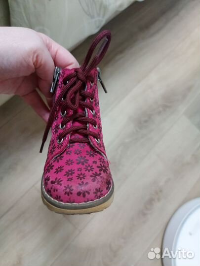 Ботинки демисезонные для девочки 20