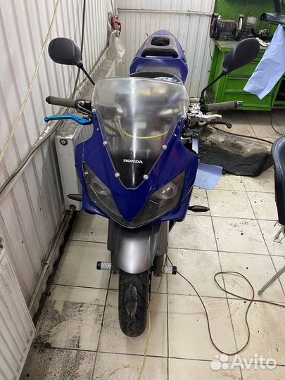 Honda CBR600F4i