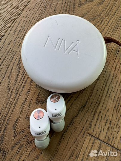 Беспроводные наушники Sudio Niva