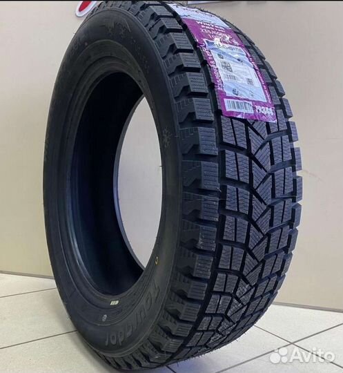 Tourador Winter Pro TSS1 235/60 R18 107T