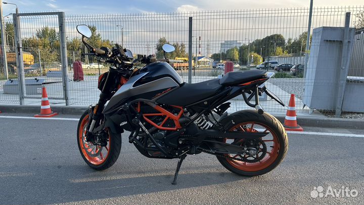 KTM 390 duke