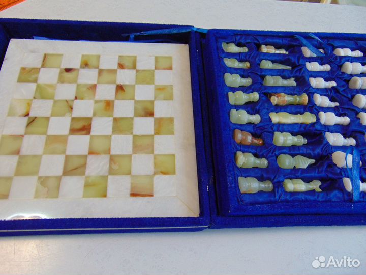Нефритовые шахматы