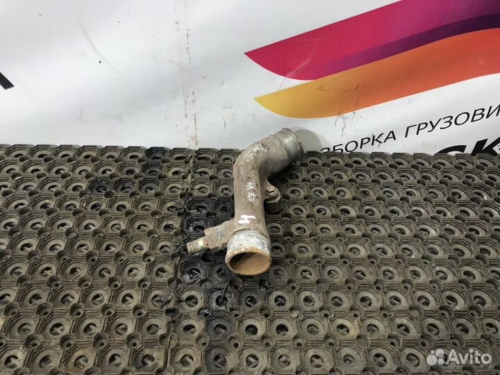 Патрубок системы охлаждения Man TGA