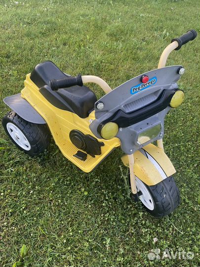 Детский электромотоцикл от 2 лет Peg Perego